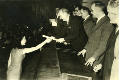 Kalnay receiving her meteorology degree from the University of Buenos Aires in 1965